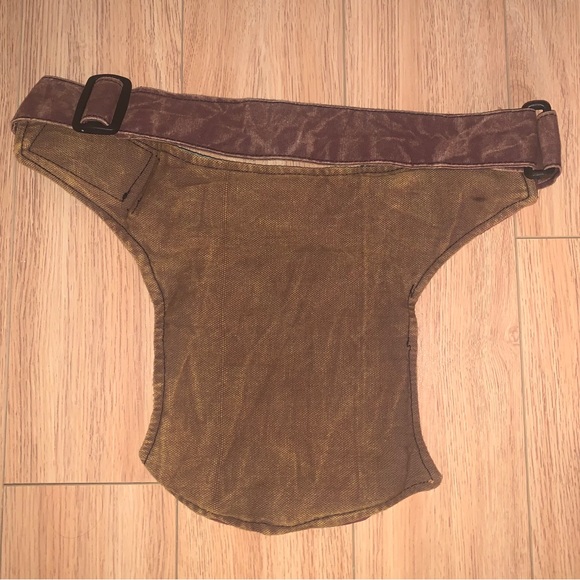 Wayan Waist Bag - Picture 2 of 2